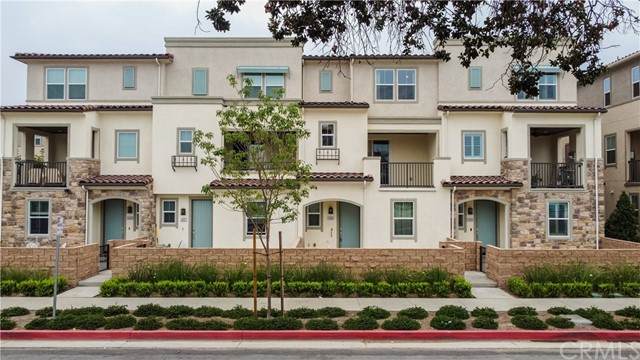 1535 Benito Avenue - Photo 1