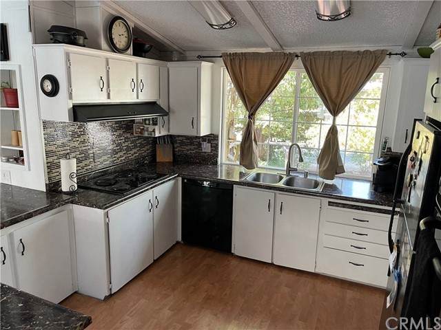 6844 Floyd Way - Photo 1