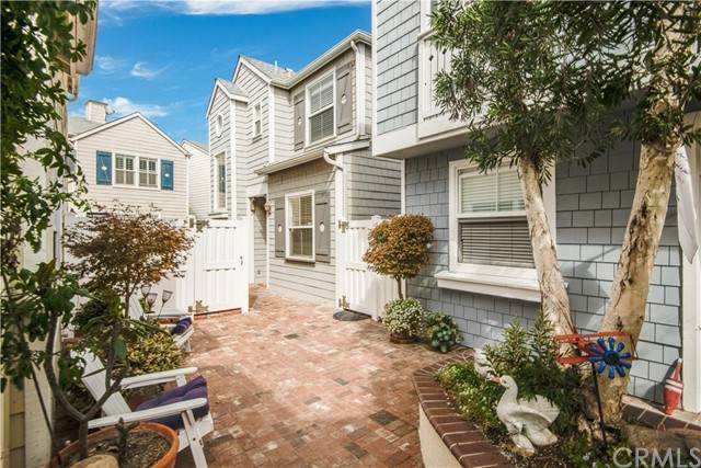 1800 Pacific Coast Highway - Photo 1