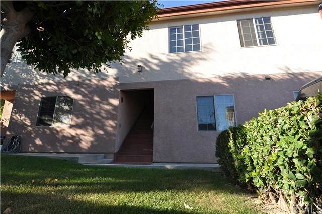 5423 Buchanan Street - Photo 1