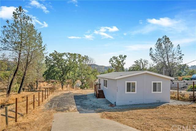 17099 Deer Park Drive - Photo 1