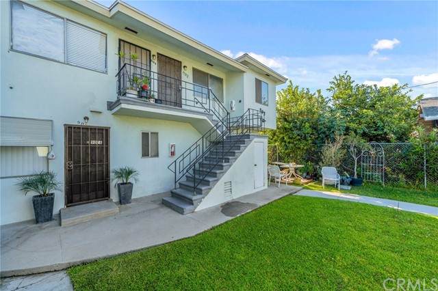 900 Temple Avenue - Photo 1
