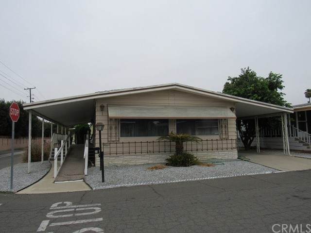 1525 Oakland - Photo 1