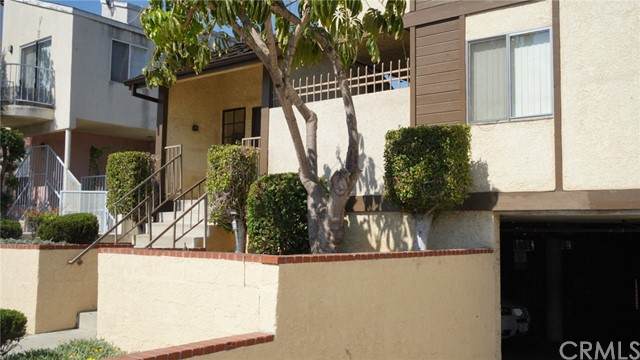 1435 146th Street - Photo 1