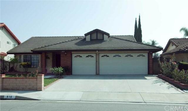 910 Sky Meadow Place - Photo 1