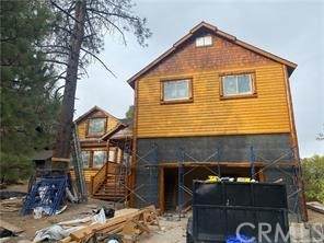 195 Teakwood Drive - Photo 1