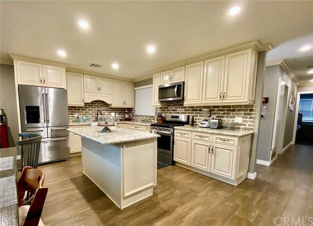 11221 Roxabel Street - Photo 1