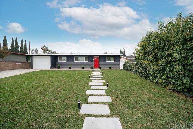 1915 Wickshire Avenue - Photo 1