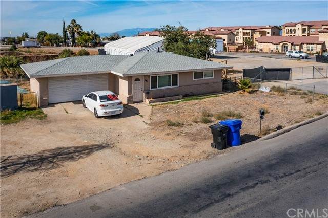 13736 5th Street - Photo 1