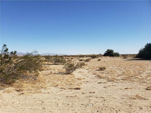 3995 Adobe - Photo 1