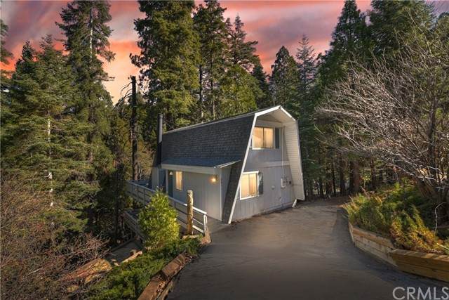 281 Fremont Drive - Photo 1