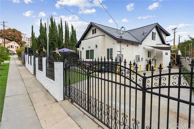 4960 Genevieve Avenue - Photo 1