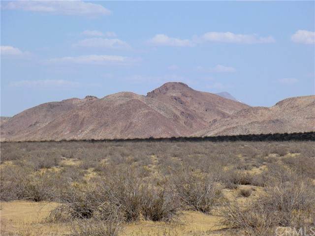 0 East Of Hwy 395 - Photo 1