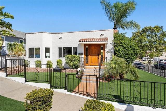 701 Mariposa Avenue - Photo 1