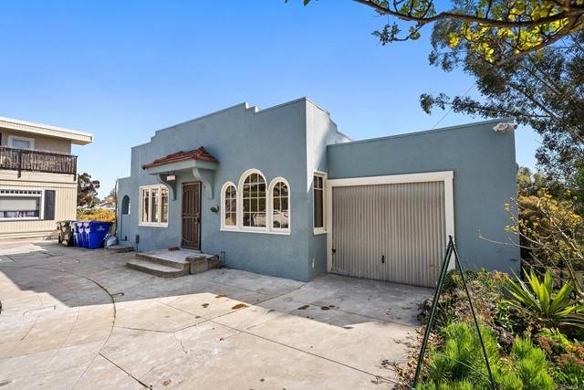 3825 Eagle Street - Photo 1