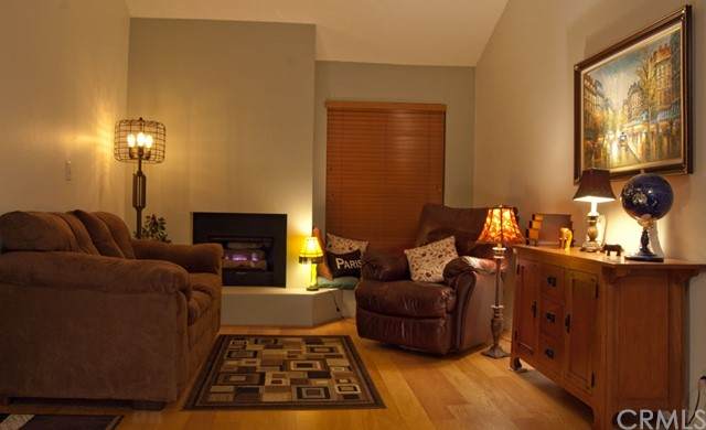 222 Rose Street - Photo 1