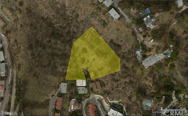 1728 Queens - Photo 1