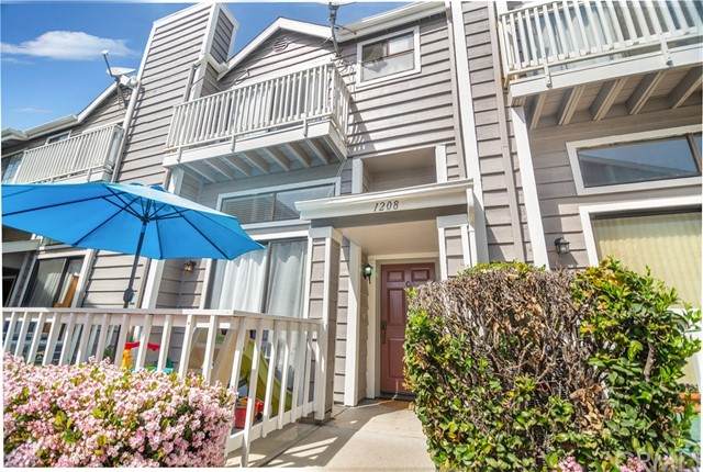 1208 Mayflower Avenue - Photo 1
