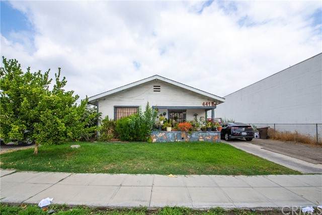441 Valley Boulevard - Photo 1