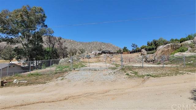 33410 Gilchrist - Photo 1