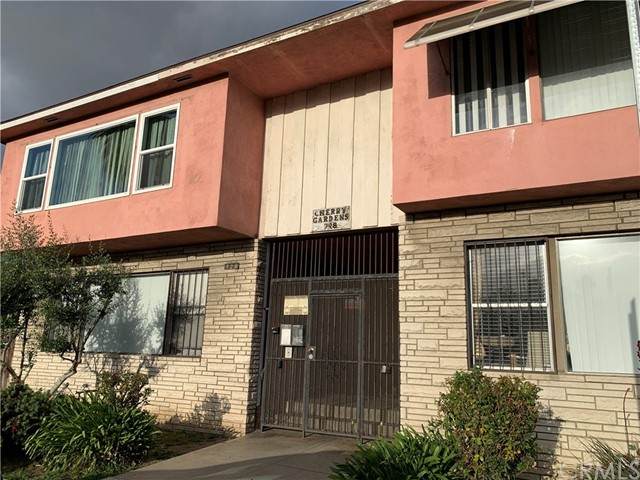728 Cherry Avenue - Photo 1