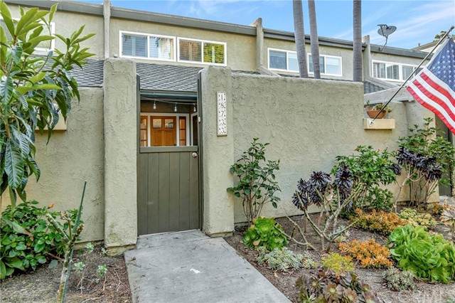 18733 Applewood Circle - Photo 1