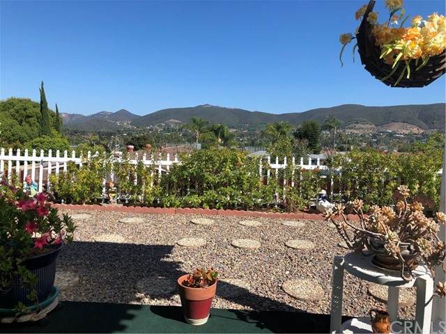 863 La Tierra Drive - Photo 1