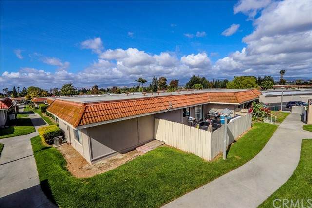 23372 El Reposa - Photo 1