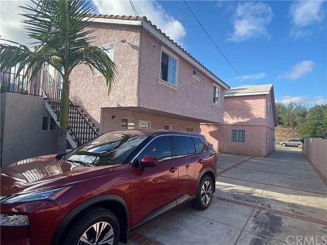 4044 Louise Street - Photo 1