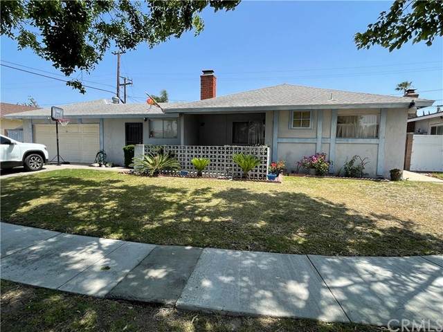 840 S Canoga Street - Photo 1