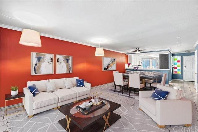 810 Baker Street - Photo 1