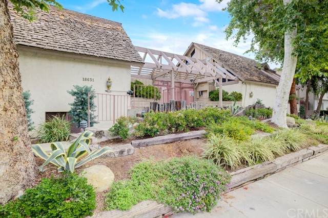 18631 Collins Street - Photo 1