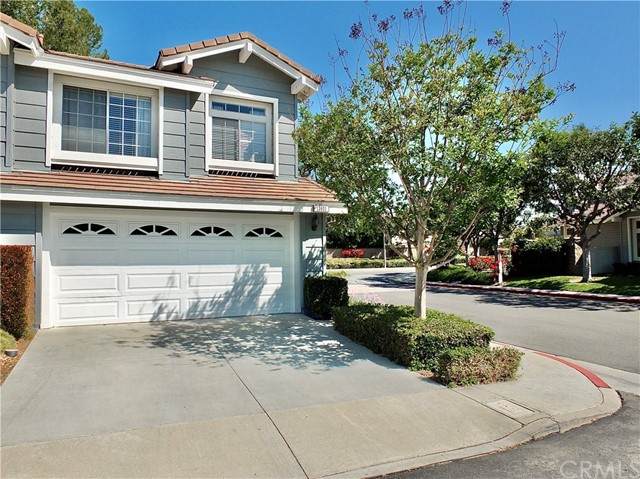 13601 Almond Street - Photo 1