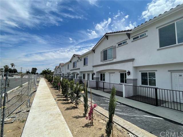 13665 Arrow Boulevard - Photo 1