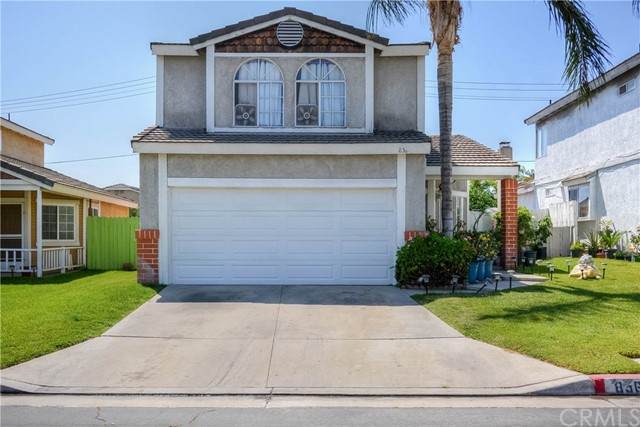 856 Tamarisk Avenue - Photo 1