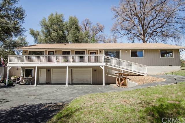 45453 Oakview Drive - Photo 1