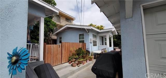 669 31st Street - Photo 1