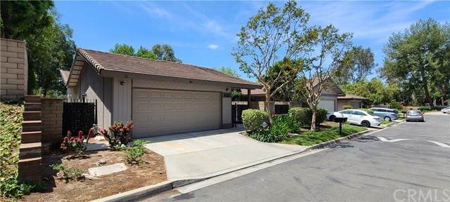 2752 Apple Orchard Lane - Photo 1