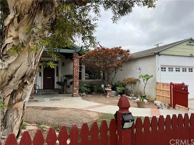 5612 Downey Avenue - Photo 1