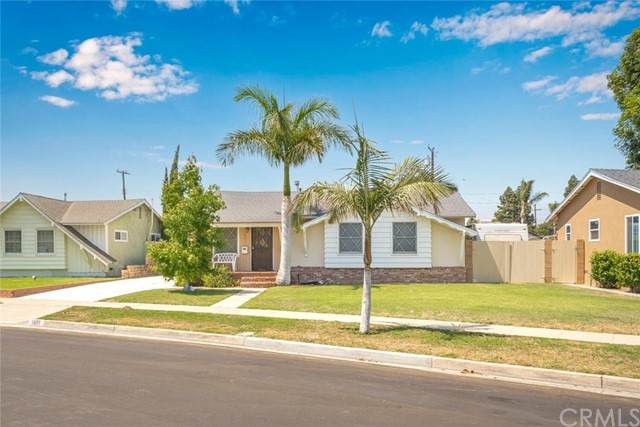 5651 Karen Avenue - Photo 1