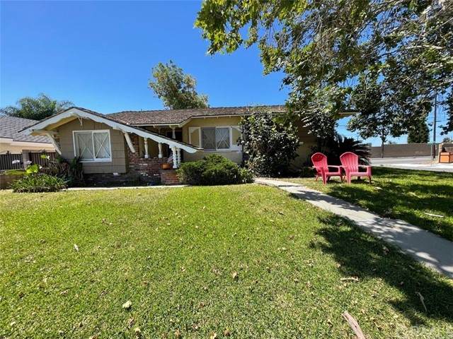 2450 Greenbrier Lane - Photo 1