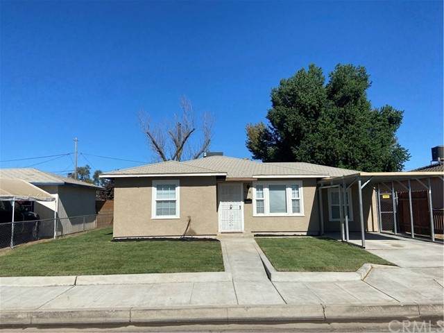 908 Humboldt Avenue - Photo 1