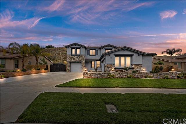 4044 Inverness Drive - Photo 1