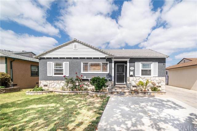 4415 Vangold Avenue - Photo 1