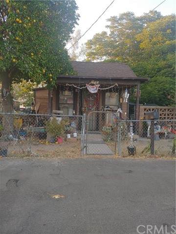 253 Stephen Street - Photo 1