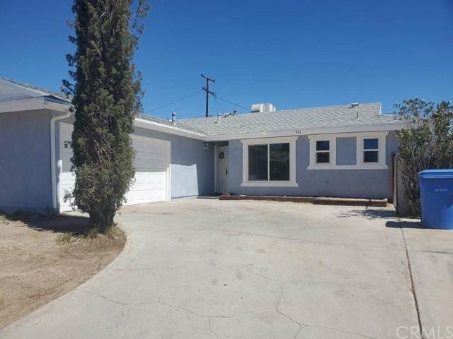 551 Kelly Drive - Photo 1