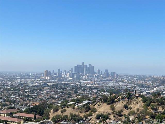 2716 Sierra St - Photo 1