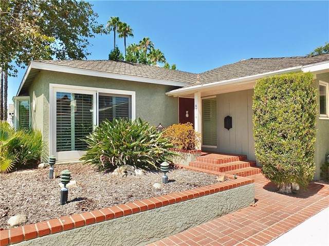 4314 Pepperwood Avenue - Photo 1