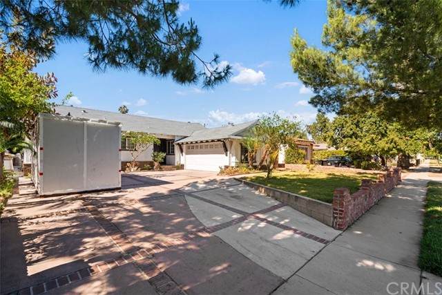16051 Knapp Street - Photo 1