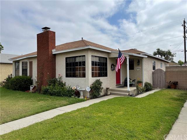 10236 Richlee Avenue - Photo 1